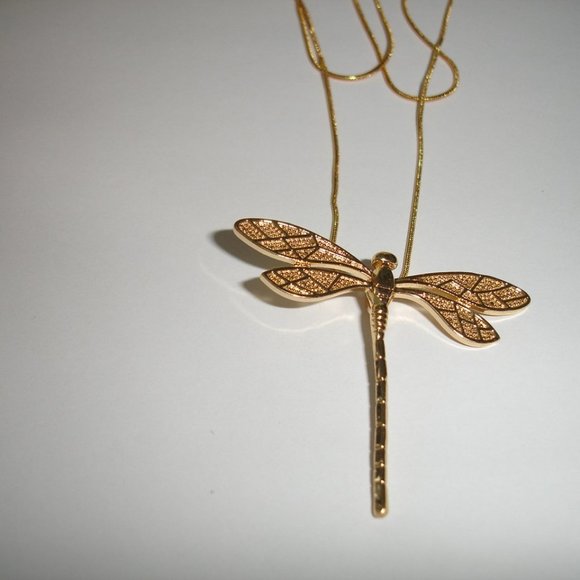 Gold Dragonfly Necklace 18 inch 22K gold plated - Picture 7 of 10